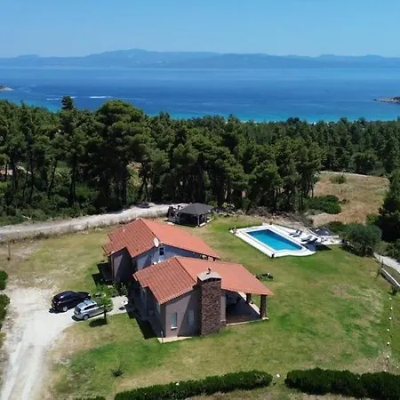 Sourouko Xenia Paliouri