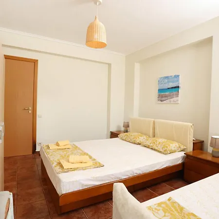 Sourouko Xenia 펜션