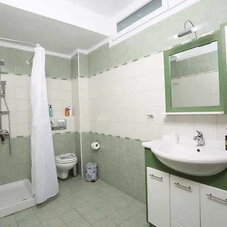 Sourouko Xenia 펜션 팔리오우리