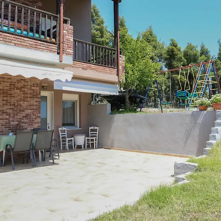 Sourouko Xenia * Paliouri