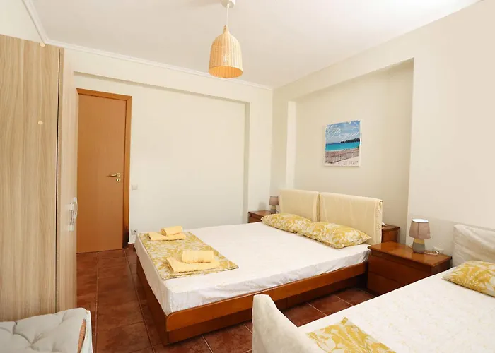 Sourouko Xenia Case de vacanță