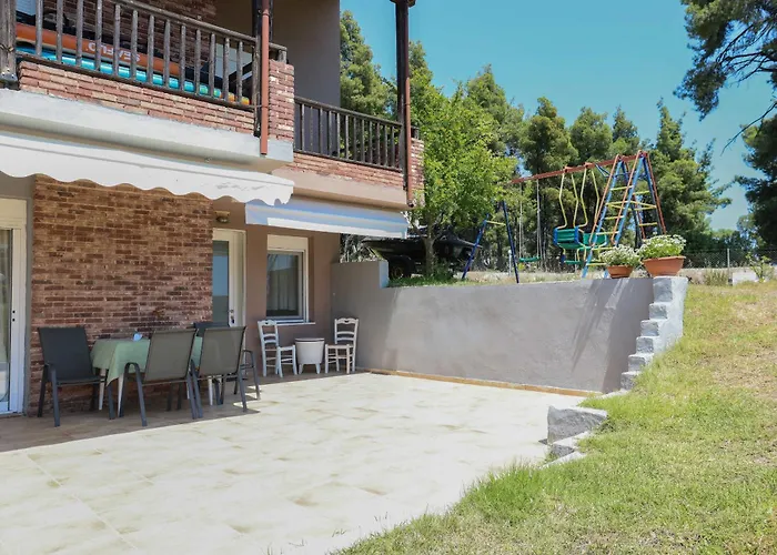 Sourouko Xenia * Paliouri